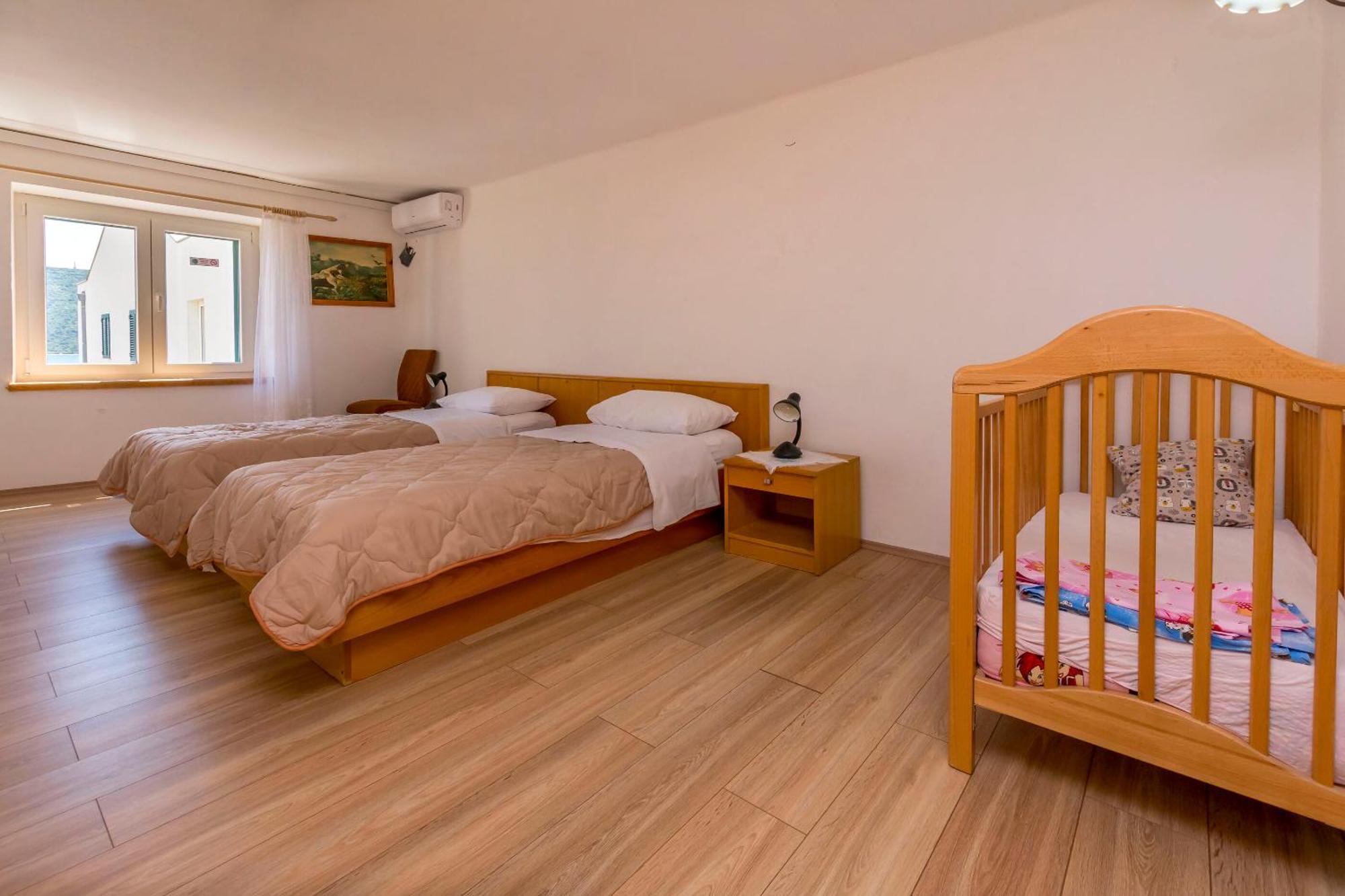 Apartment Jelena Primosten Exterior photo