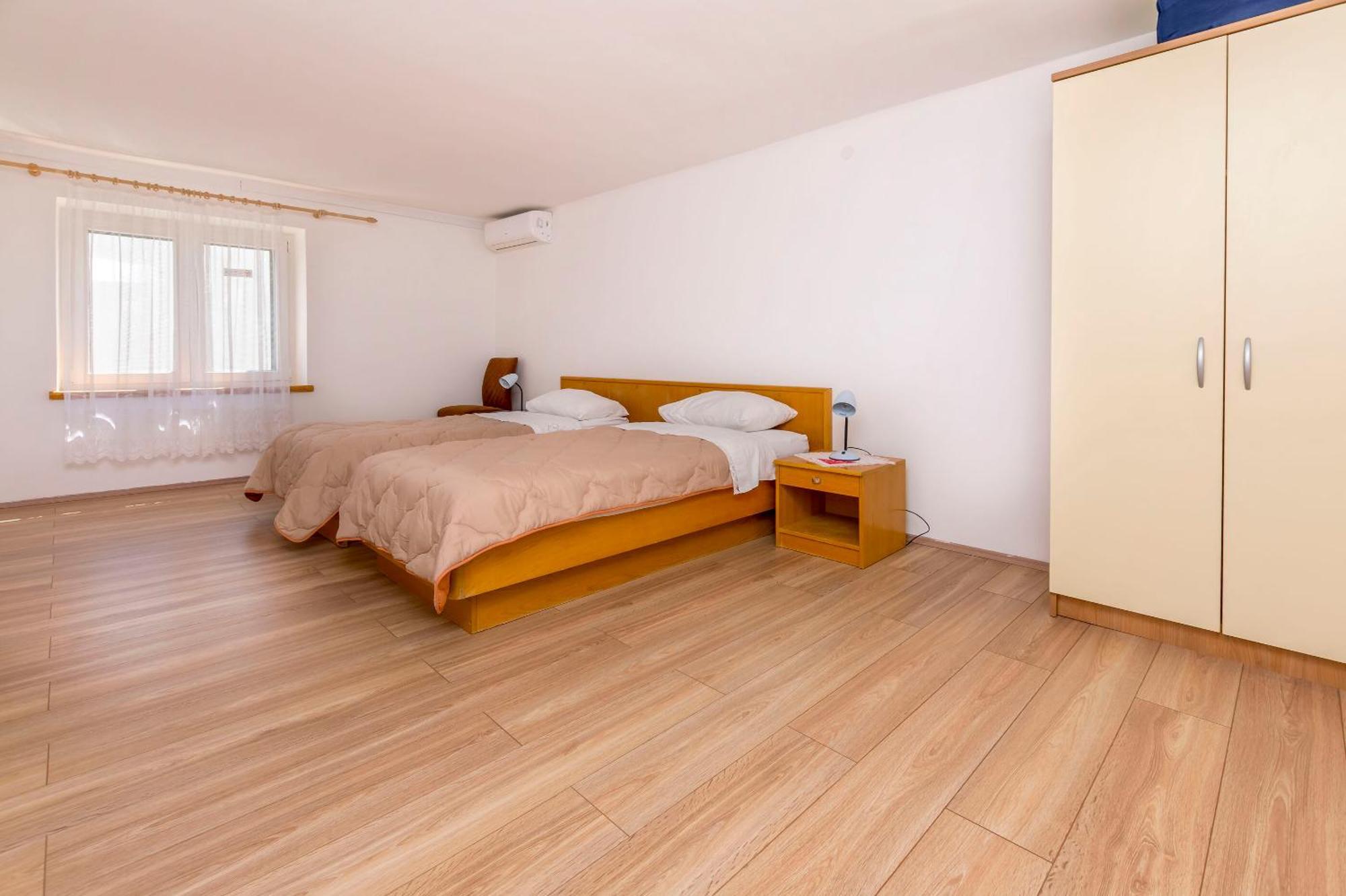 Apartment Jelena Primosten Exterior photo