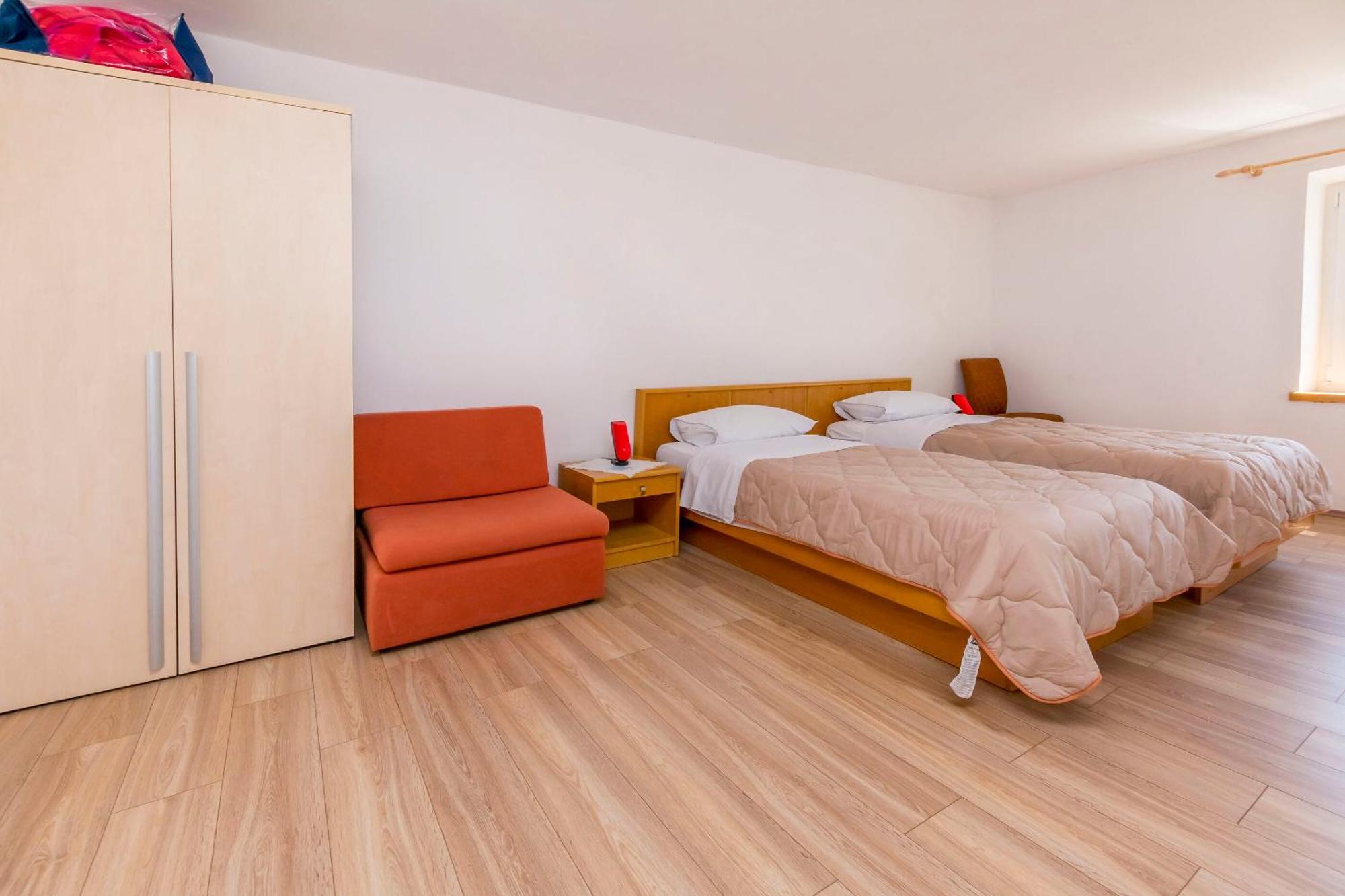Apartment Jelena Primosten Exterior photo