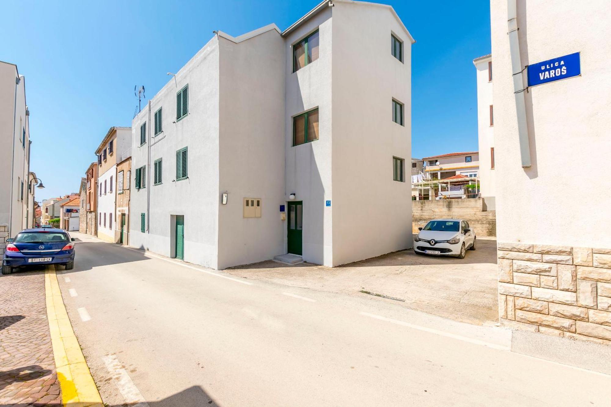 Apartment Jelena Primosten Exterior photo